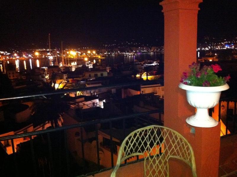 Aparthotel Navila Ibiza Town Exterior photo