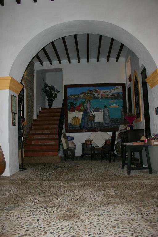 Aparthotel Navila Ibiza Town Exterior photo
